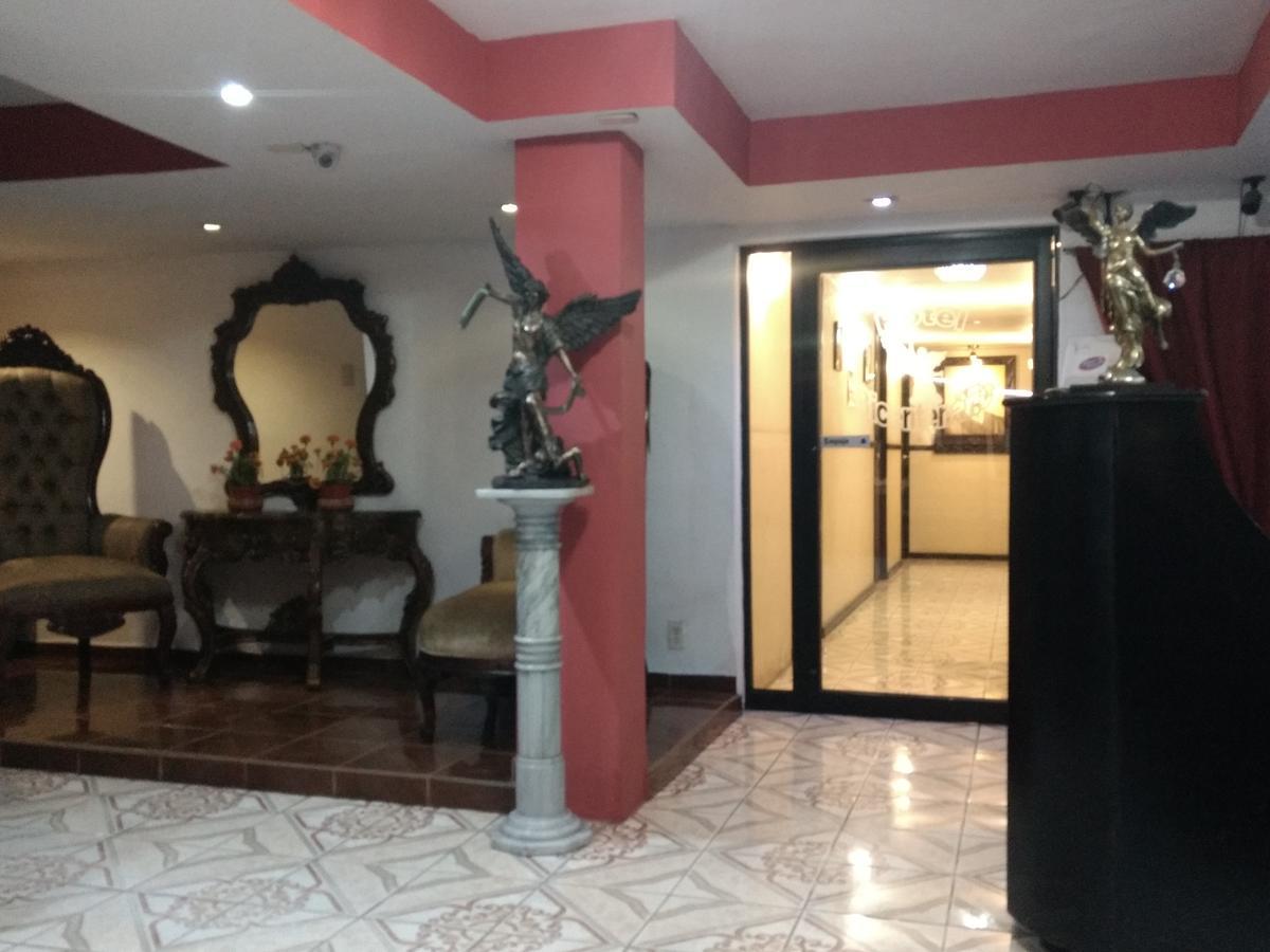 Oyo Hotel Bicentenario Tampico Eksteriør billede