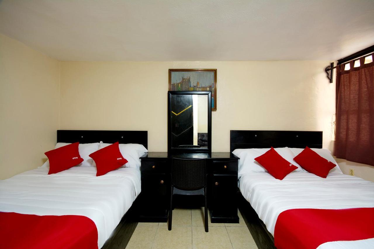 Oyo Hotel Bicentenario Tampico Eksteriør billede