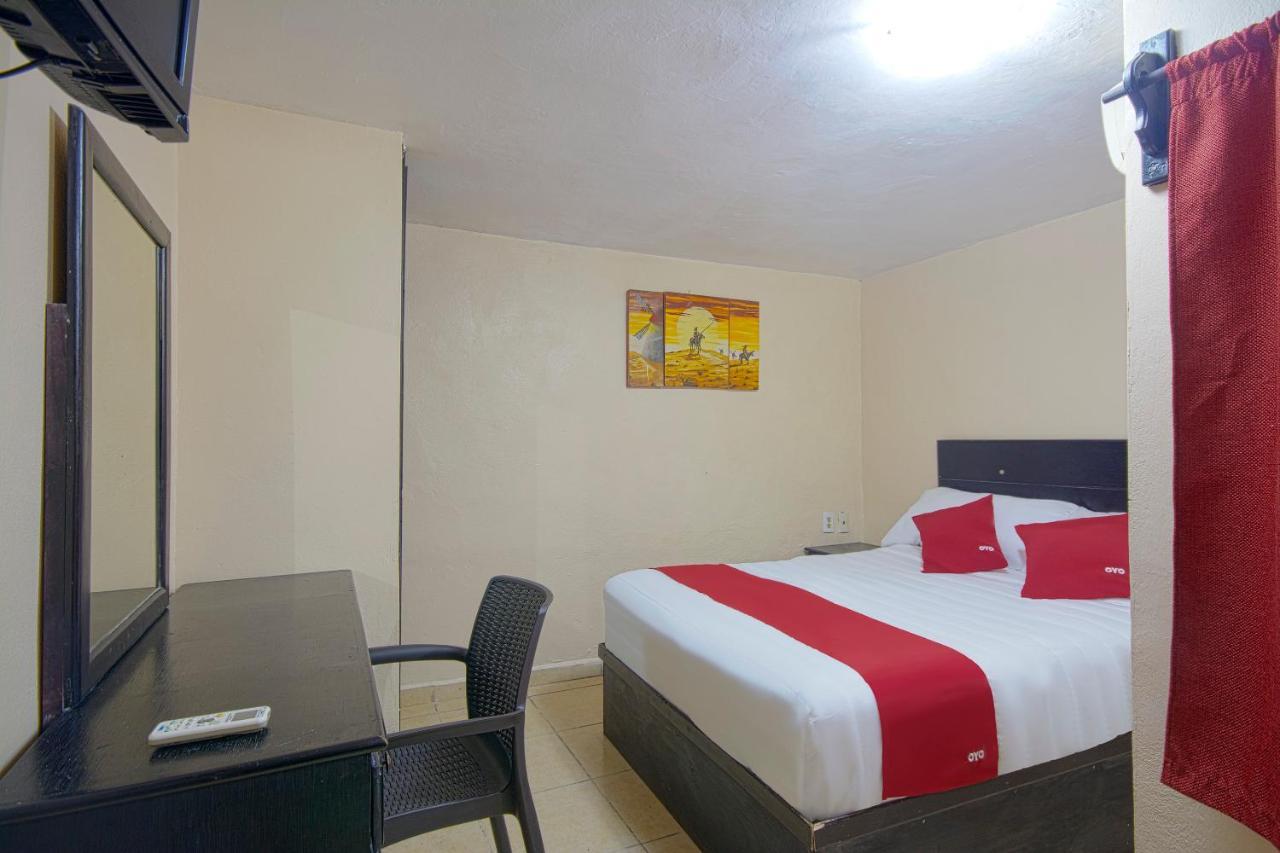 Oyo Hotel Bicentenario Tampico Eksteriør billede